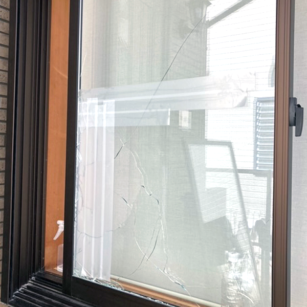 京都郡みやこ町のガラス修理・交換事例の写真